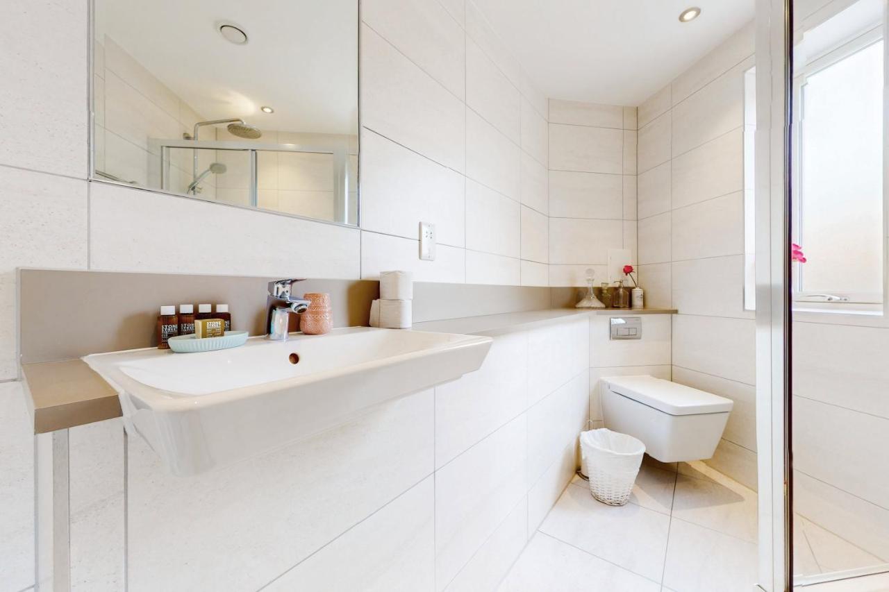 Modern And Spacious 4 Bed House In The City Centre Лондон Екстер'єр фото